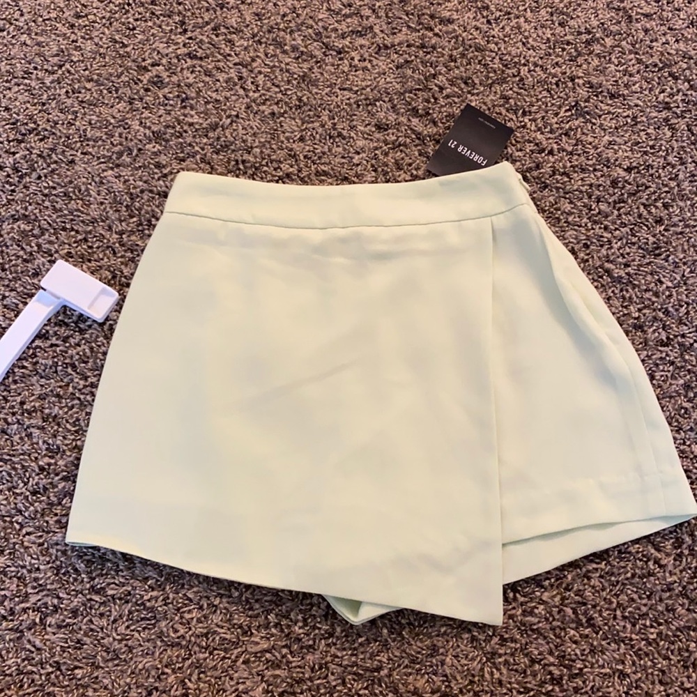 Mint green Forever 21 skort- brand new with tags!